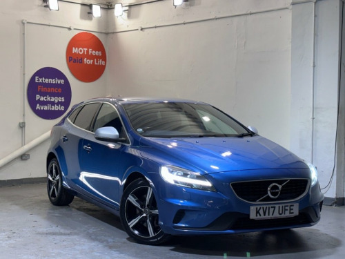 Volvo V40  2.0 D4 R-Design Nav Plus Hatchback 5dr Diesel Manu