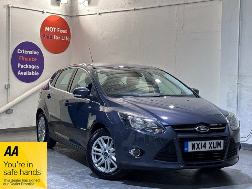 Ford Focus  1.0T EcoBoost Titanium Hatchback 5dr Petrol Manual