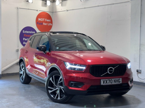 Volvo XC40  1.5h T5 Twin Engine Recharge 10.7kWh R-Design Pro 