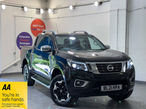 Nissan Navara  2.3 dCi Tekna Pickup Double Cab 4dr Diesel Auto 4W