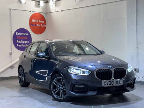 BMW 1 Series  1.5 118i Sport Hatchback 5dr Petrol Manual Euro 6 