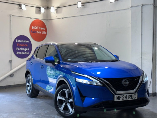 Nissan Qashqai  1.3 DIG-T MHEV N-Connecta SUV 5dr Petrol Hybrid Ma