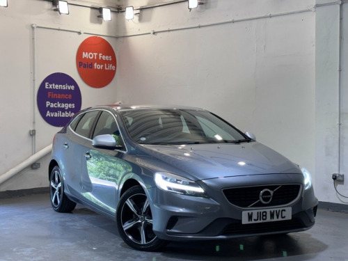 Volvo V40  2.0 T3 R-Design Nav Plus Hatchback 5dr Petrol Manu