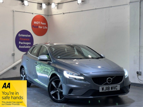 Volvo V40  2.0 T3 R-Design Nav Plus Hatchback 5dr Petrol Manu