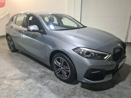 BMW 1 Series  1.5 118i Sport (LCP) Hatchback 5dr Petrol DCT Euro