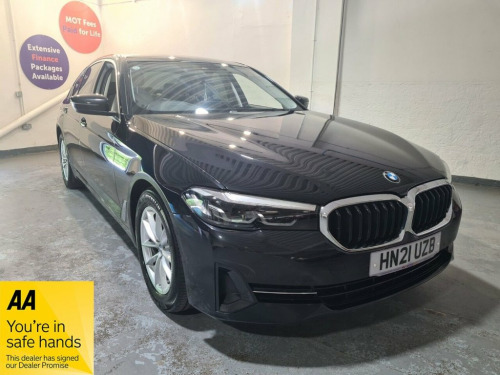 BMW 5 Series  2.0 520d MHT SE Saloon 4dr Diesel Hybrid Steptroni