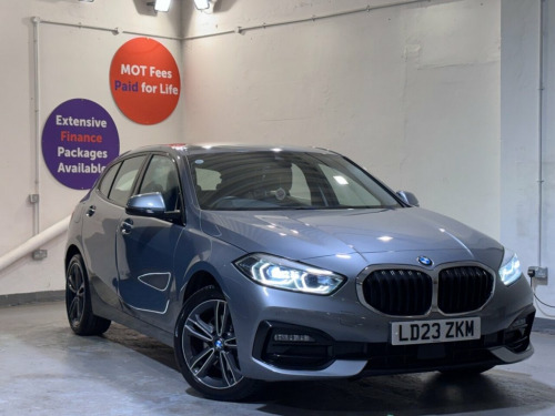 BMW 1 Series  1.5 118i Sport (LCP) Hatchback 5dr Petrol DCT Euro
