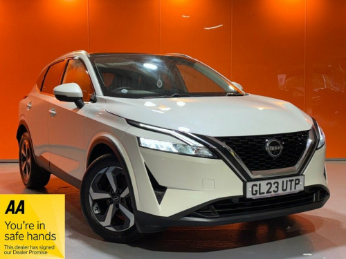 Nissan Qashqai  1.3 DIG-T MHEV N-Connecta SUV 5dr Petrol Hybrid Ma