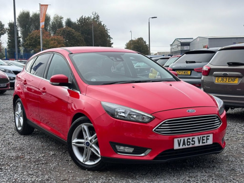 Ford Focus  1.0T EcoBoost Titanium Hatchback 5dr Petrol Manual