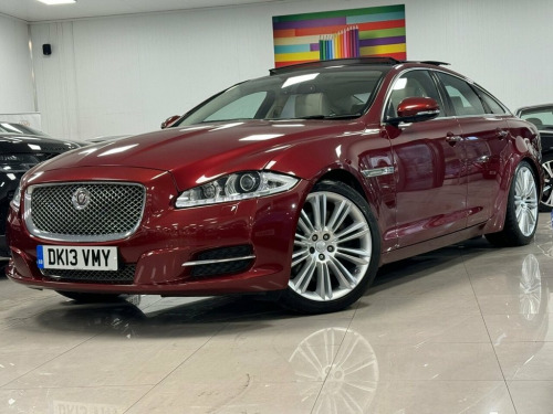 Jaguar XJ  3.0d V6 Portfolio Saloon 4dr Diesel Auto Euro 5 (s