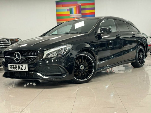 Mercedes-Benz CLA  2.0 CLA220 AMG Line Night Edition (Plus) Coupe 4dr