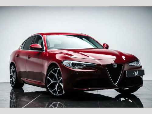 Alfa Romeo Giulia  2.0T Lusso Ti Saloon 4dr Petrol Auto Euro 6 (s/s) 