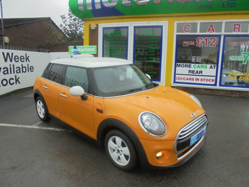 MINI Hatch  1.5 COOPER 5d 134 BHP