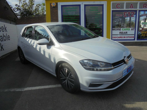 Volkswagen Golf  1.0 SE TSI BLUEMOTION TECHNOLOGY 5d 109 BHP **5 DO