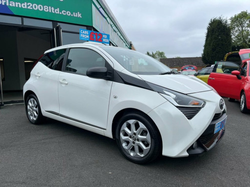Toyota AYGO  1.0 VVT-i x-plore Hatchback 5dr Petrol Manual Euro
