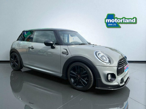 MINI Hatch  1.5 Cooper Sport Hatchback 3dr Petrol Manual Euro 