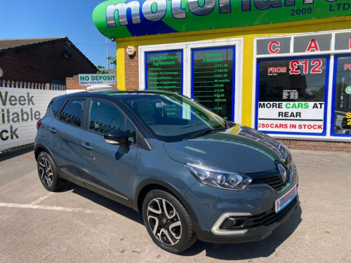 Renault Captur  0.9 TCe ENERGY Iconic SUV 5dr Petrol Manual Euro 6