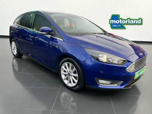 Ford Focus  1.0T EcoBoost Titanium Hatchback 5dr Petrol Manual
