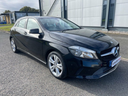 Mercedes-Benz A-Class  1.5 A180d Sport (Executive) Hatchback 5dr Diesel M