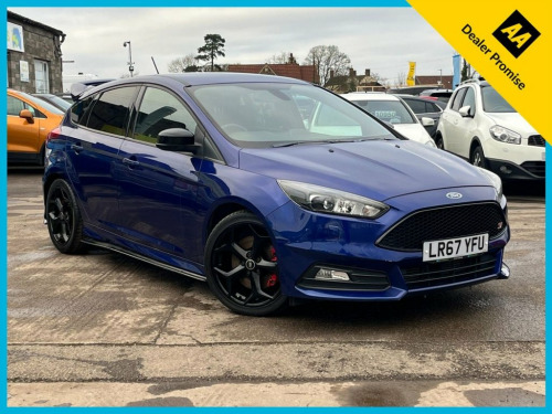 Ford Focus  2.0T EcoBoost ST-3 Hatchback 5dr Petrol Manual Eur