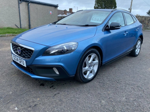 Volvo V40  1.6 D2 Lux Hatchback 5dr Diesel Powershift Euro 5 