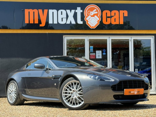 Aston Martin Vantage  4.3 V8 3d 380 BHP OBSIDIAN BLACK LEATHER INTERIOR 