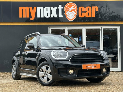 MINI Countryman  2.0 Cooper D SUV 5dr Diesel Manual ALL4 Euro 6 (s/