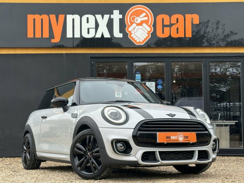 MINI Hatch  1.5 Cooper Sport Hatchback 3dr Petrol Steptronic E