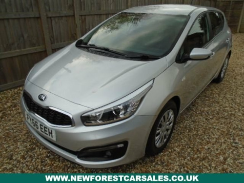 Kia ceed  1.6 CRDi 1 Hatchback 5dr Diesel Manual Euro 6 (s/s