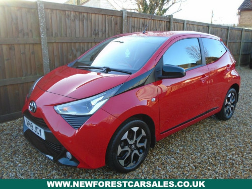 Toyota AYGO  1.0 VVT-i x-trend Hatchback 5dr Petrol Manual Euro