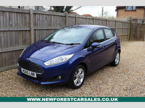 Ford Fiesta  1.25 Zetec Hatchback 5dr Petrol Manual Euro 6 (82 