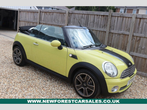 MINI Convertible  1.6 COOPER 2d 120 BHP