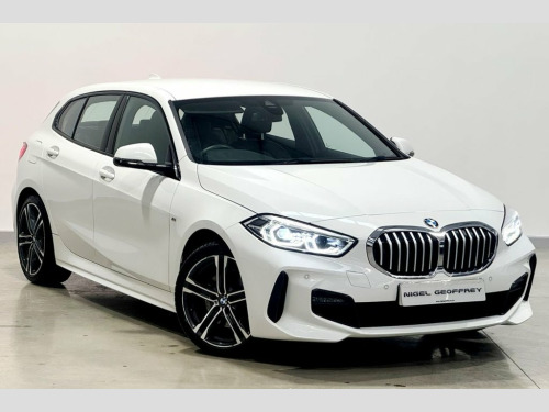 BMW 1 Series  1.5 118i M Sport Hatchback 5dr Petrol Manual Euro 