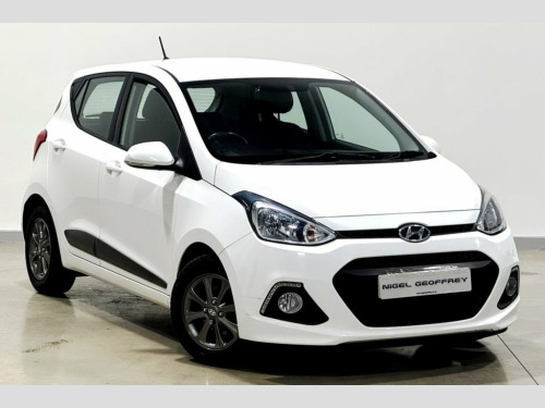 Hyundai i10  1.0 Premium Hatchback 5dr Petrol Manual Euro 5 (66