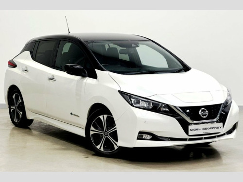 Nissan Leaf  40kWh Tekna Hatchback 5dr Electric Auto (150 ps)