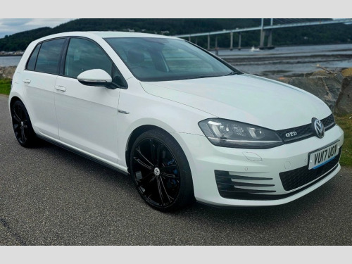Volkswagen Golf  2.0 TDI BlueMotion Tech GTD Hatchback 5dr Diesel M