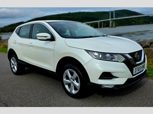 Nissan Qashqai  1.3 DIG-T Acenta Premium SUV 5dr Petrol Manual Eur