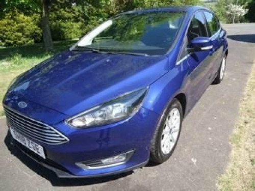 Ford Focus  1.0T EcoBoost Titanium Hatchback 5dr Petrol Manual