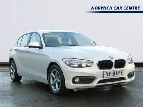 BMW 1 Series  1.5 118i SE Hatchback 5dr Petrol Manual Euro 6 (s/