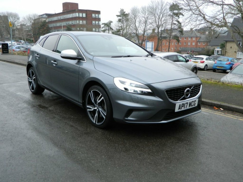 Volvo V40  2.0 D4 R-Design Pro Hatchback 5dr Diesel Auto Euro