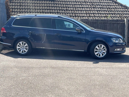 Volkswagen Passat  1.8 TSI Highline Saloon 4dr Petrol DSG Euro 4 (160