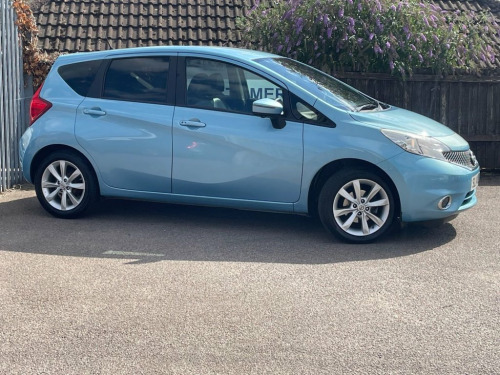 Nissan Note  1.2 DIG-S Tekna Hatchback 5dr Petrol CVT Euro 5 (s