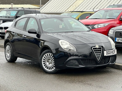 Alfa Romeo Giulietta  1.6 JTDM-2 Turismo Hatchback 5dr Diesel Manual Eur