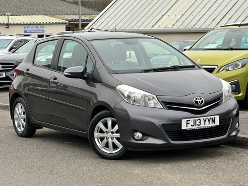 Toyota Yaris  1.33 Dual VVT-i T Spirit Hatchback 5dr Petrol Manu