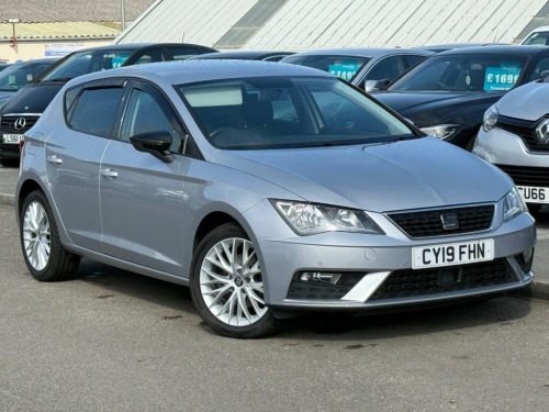 SEAT Leon  1.6 TDI SE Dynamic Hatchback 5dr Diesel Manual Eur