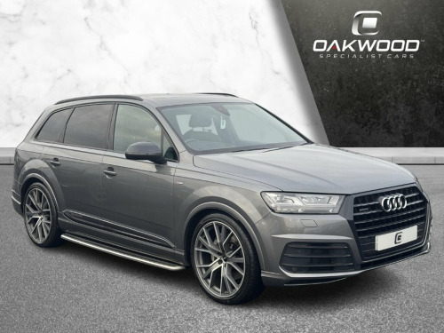 Audi Q7  3.0 TDI V6 Black Edition SUV 5dr Diesel Tiptronic 