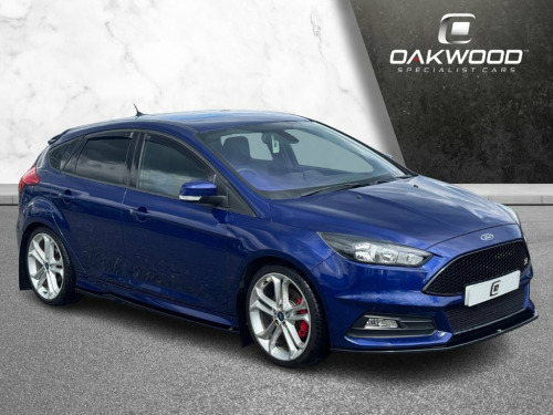 Ford Focus  2.0T EcoBoost ST-2 Hatchback 5dr Petrol Manual Eur