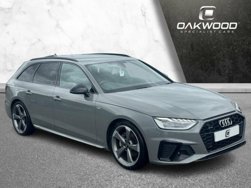 Audi A4 Avant  2.0 TDI 40 Black Edition Estate 5dr Diesel S Troni 