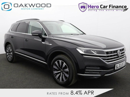 Volkswagen Touareg  3.0 TDI V6 SEL Tech SUV 5dr Diesel Tiptronic 4Moti