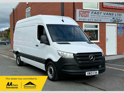 Mercedes-Benz Sprinter  2.0 315 PROGRESSIVE CDI MWB HIGH ROOF 150 BHP
